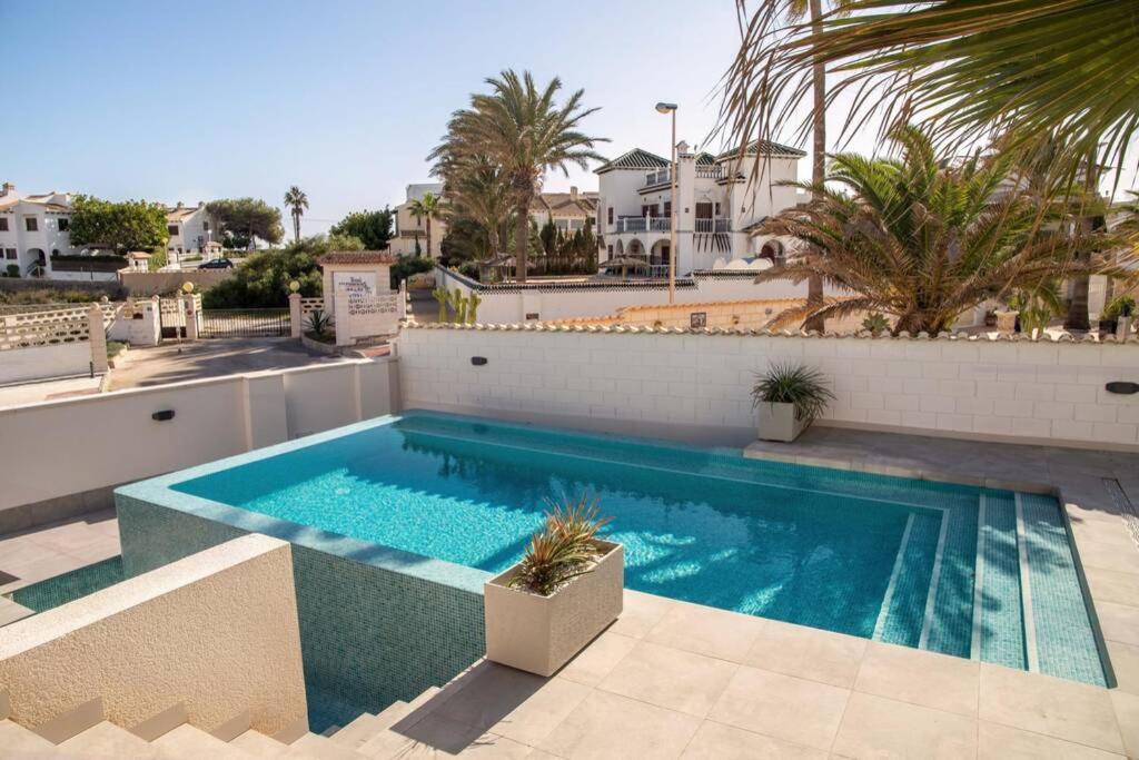 Villa La Zenia أوريويلا المظهر الخارجي الصورة